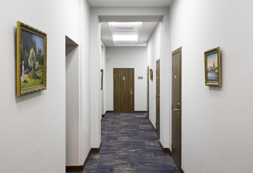 Grand Hotel Tchaikovsky