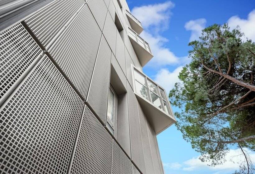 هتل All Suites Bordeaux Centre Marne   Gare Saint Jean