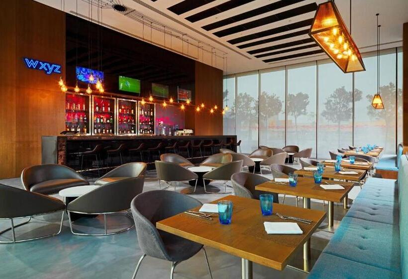 Отель Aloft Me'aisam, Dubai