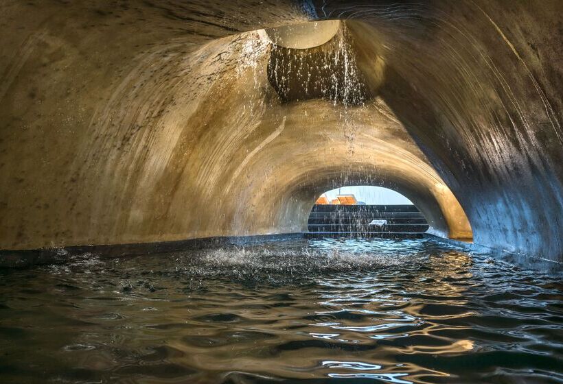 호텔 Andronis Concept Wellness Resort