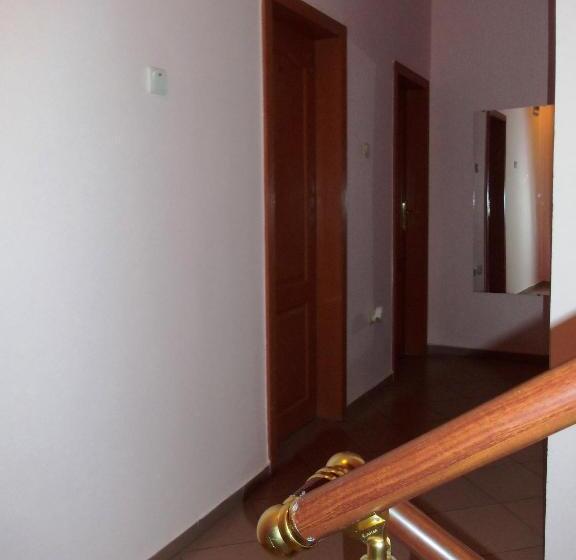 호텔 Arkadia Guest House