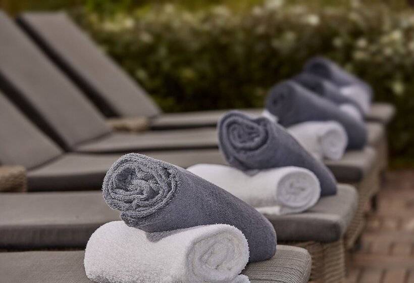 Athenian Riviera Hotel& Suites