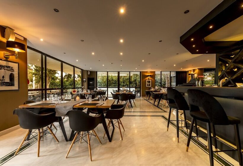 Athenian Riviera Hotel& Suites