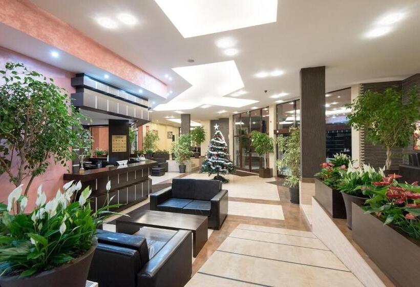 فندق Bellevue Ski & Relax Half Board