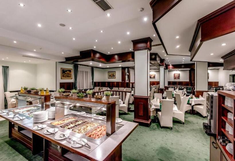 فندق Bellevue Ski & Relax Half Board