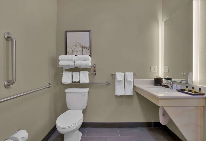 Отель Best Western Plus Executive Residency Fillmore Inn