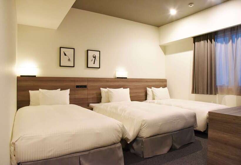 בית מלון כפרי Best Western Sapporo Odori Koen