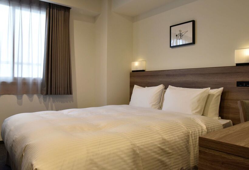 בית מלון כפרי Best Western Sapporo Odori Koen