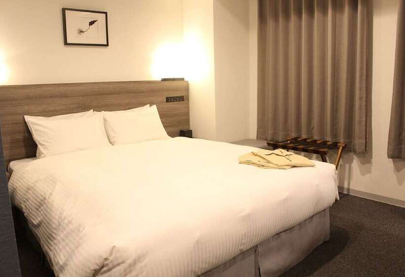 בית מלון כפרי Best Western Sapporo Odori Koen