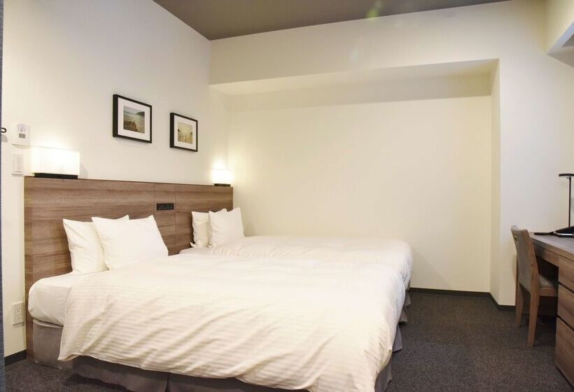 בית מלון כפרי Best Western Sapporo Odori Koen