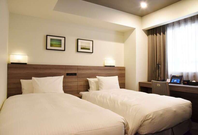 בית מלון כפרי Best Western Sapporo Odori Koen