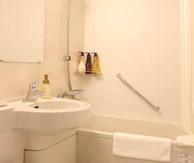 בית מלון כפרי Best Western Sapporo Odori Koen