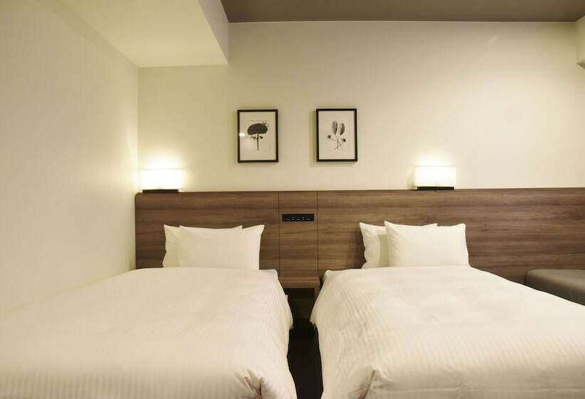 בית מלון כפרי Best Western Sapporo Odori Koen