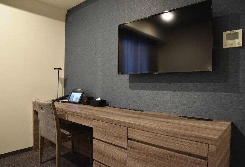 בית מלון כפרי Best Western Sapporo Odori Koen