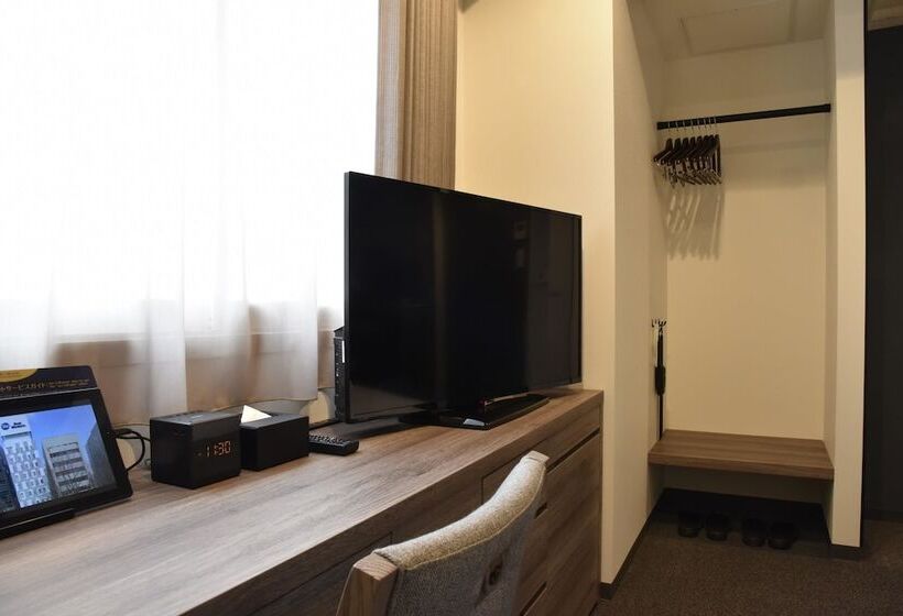 בית מלון כפרי Best Western Sapporo Odori Koen