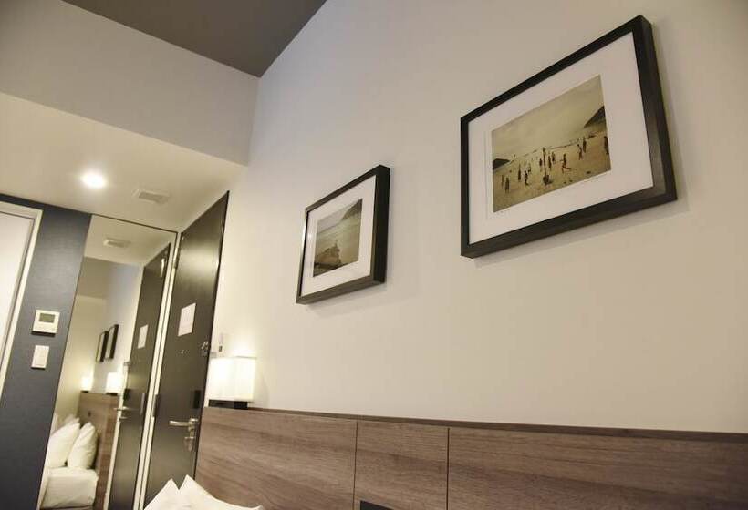 בית מלון כפרי Best Western Sapporo Odori Koen