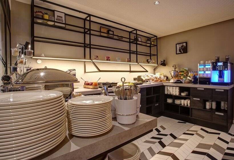 Boutique Hotel 125 Hamburg Airport By Ina