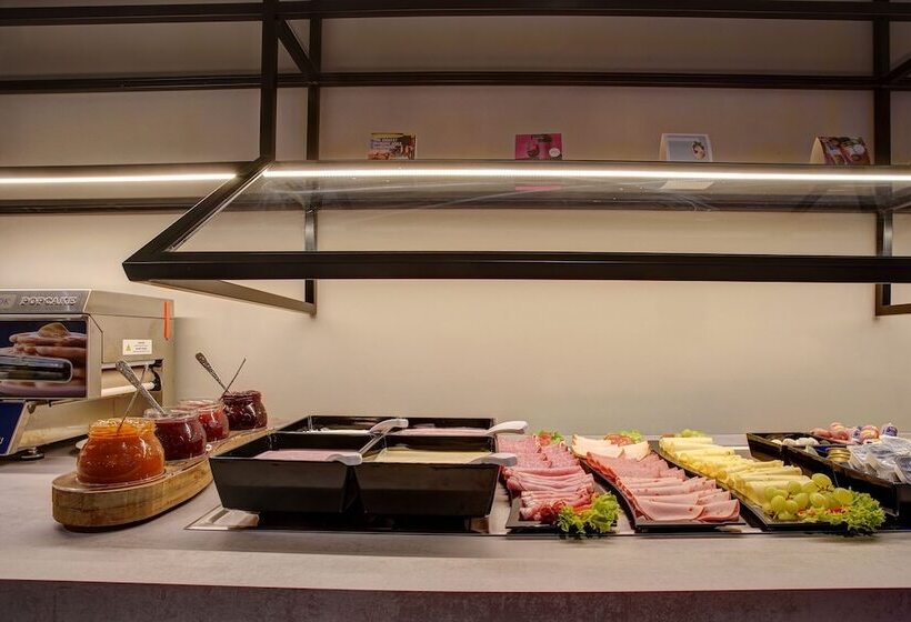 Boutique Hotel 125 Hamburg Airport By Ina