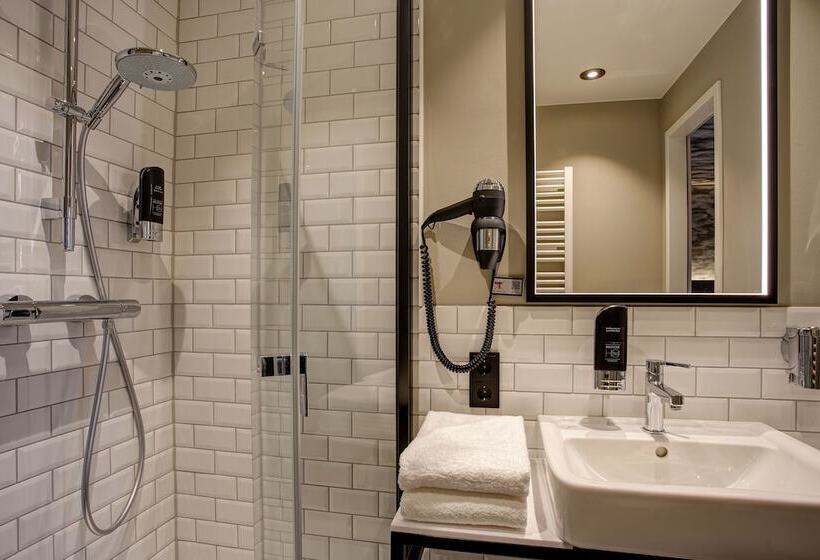 Boutique Hotel 125 Hamburg Airport By Ina