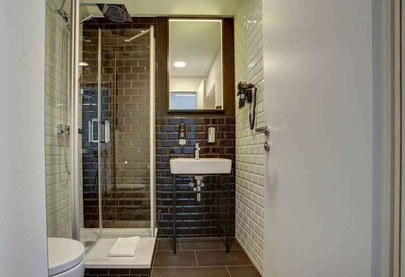 Boutique Hotel 125 Hamburg Airport By Ina