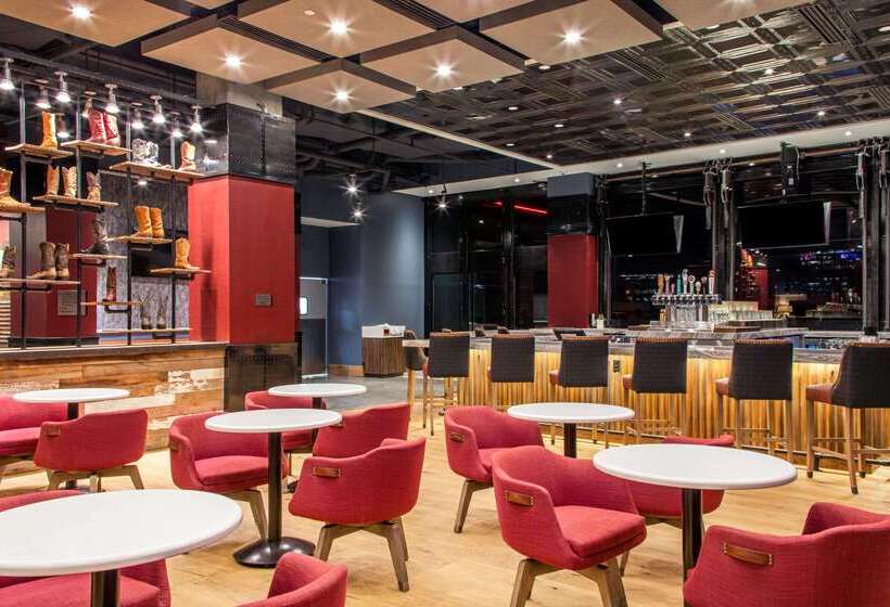 Cambria Hotel Nashville Downtown