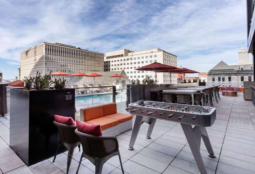 Cambria Hotel Nashville Downtown