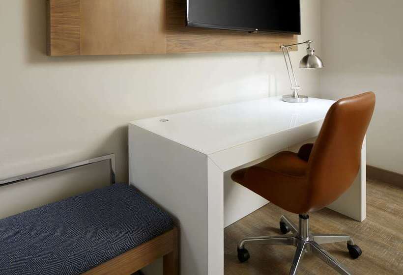 Cambria Hotel Phoenix Chandler   Fashion Center