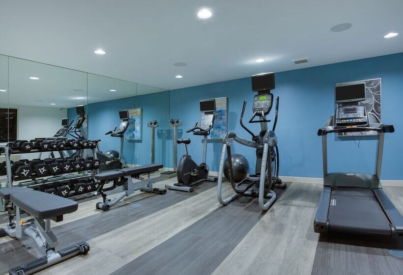 فندق Candlewood Suites Miami Intl Airport   36th St, An Ihg