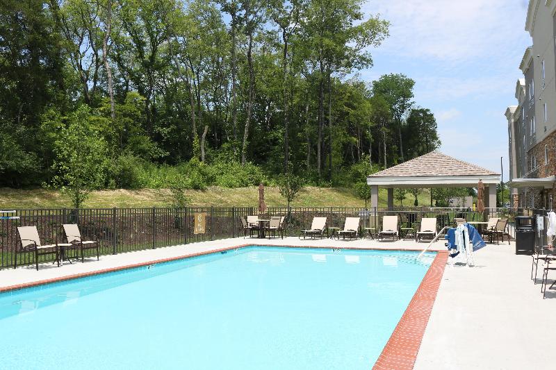 فندق Candlewood Suites Nashville   Goodlettsville, An Ihg