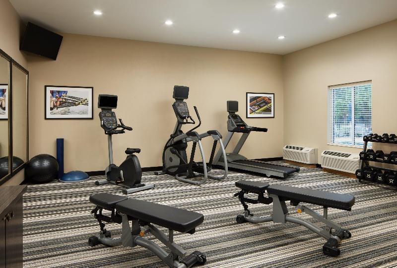 בית מלון כפרי Candlewood Suites Valdosta Mall, An Ihg