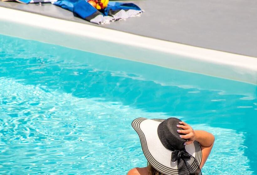 فندق Cape 9 Villas & Suites