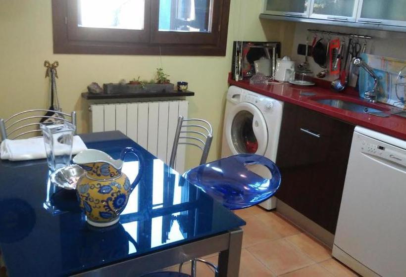 Отель Casa Merche