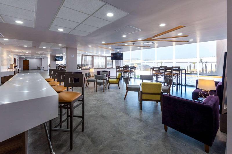 酒店 Comfort Inn & Suites Los Cabos