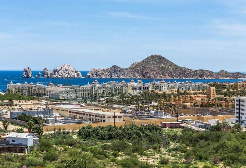 酒店 Comfort Inn & Suites Los Cabos