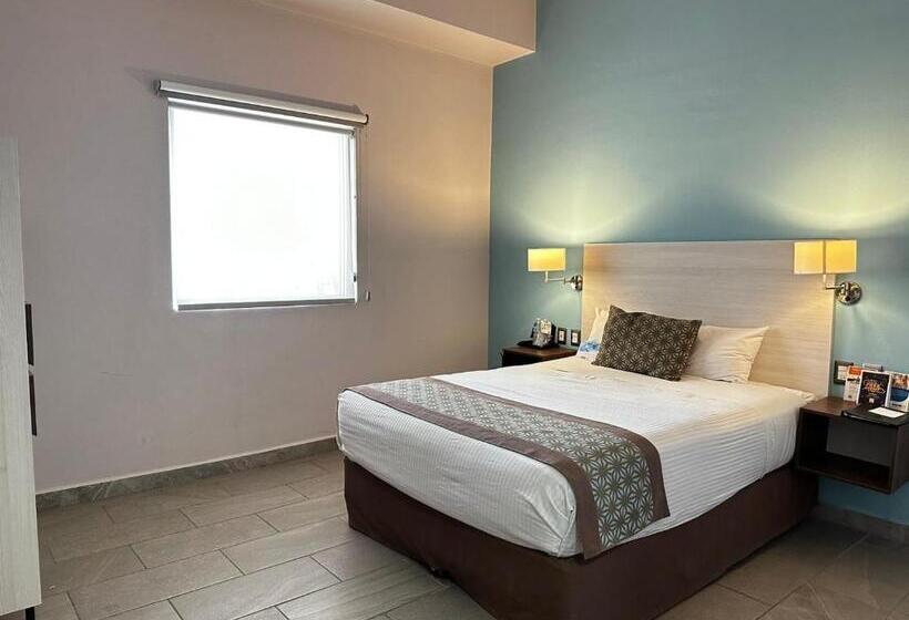 酒店 Comfort Inn & Suites Los Cabos