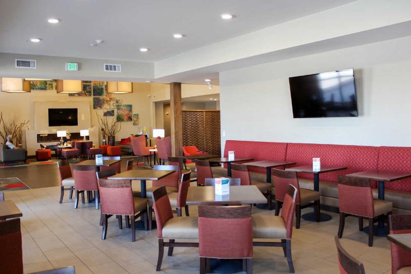 فندق Comfort Suites Denver Near Anschutz Medical Campus