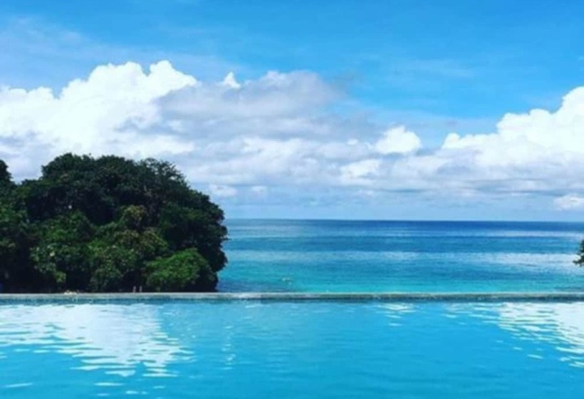 هتل Crimson Resort And Spa Boracay