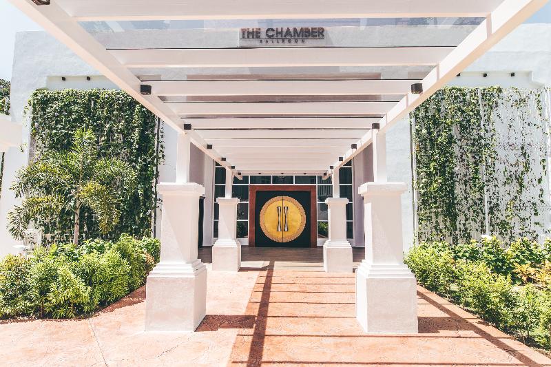 Отель Dash Resort Langkawi