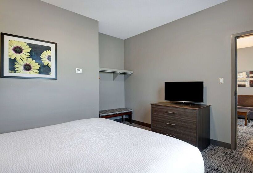 فندق Days Inn & Suites By Wyndham Warman