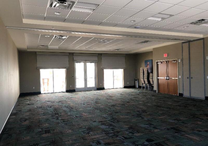 酒店 Dello Ft Lauderdale Airport, Tapestry Collection By Hilton