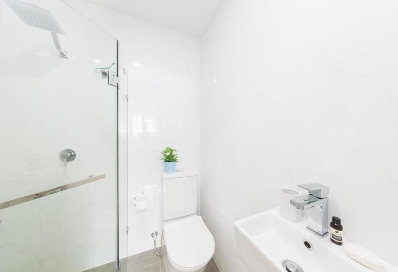 Fotos del hotel Dixon Residences:  3