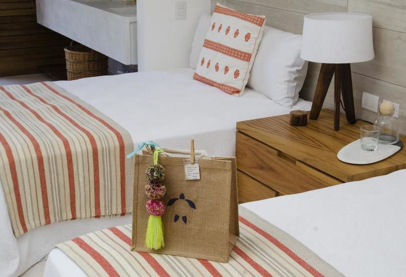 فندق El Careyes Club & Residences