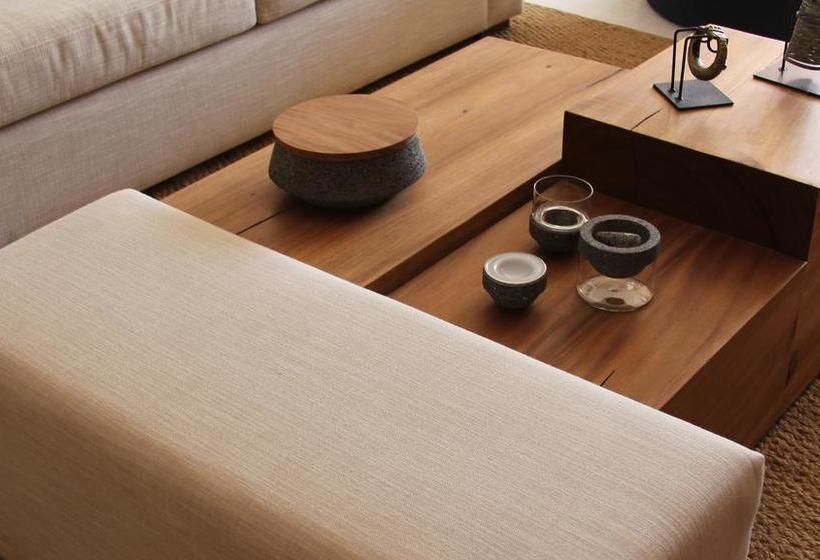 בית מלון כפרי El Careyes Club & Residences