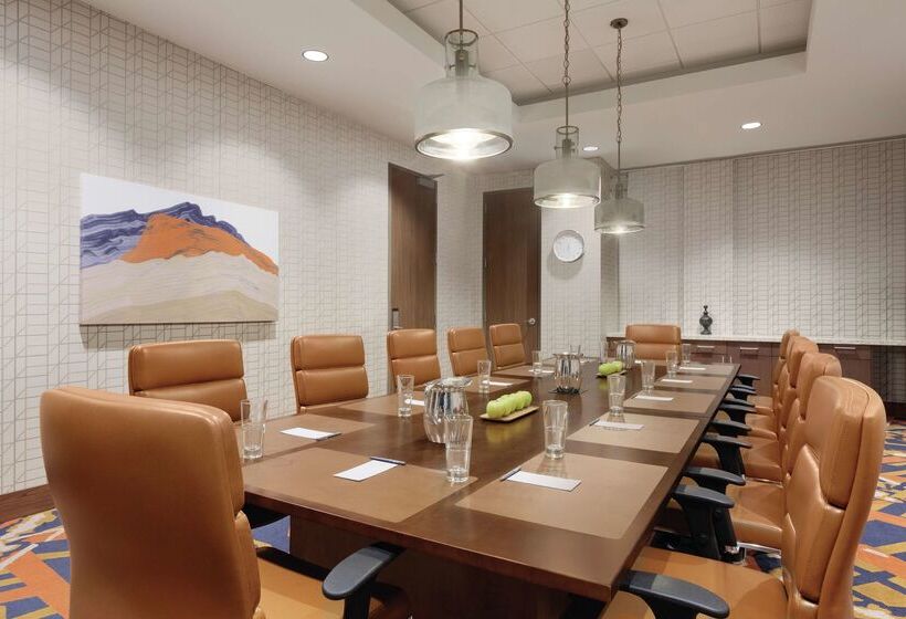 فندق Embassy Suites By Hilton South Jordan Salt Lake City