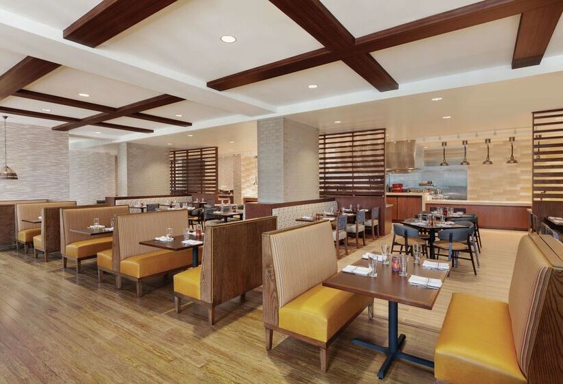 فندق Embassy Suites By Hilton South Jordan Salt Lake City