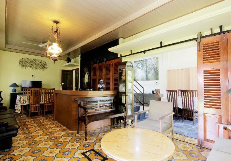 בית מלון כפרי Embe Joglo Homestay