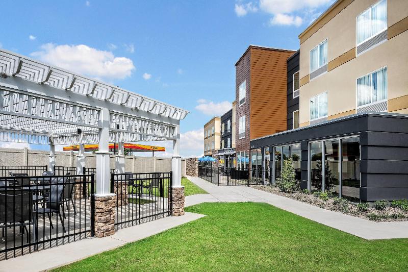 酒店 Fairfield Inn & Suites By Marriott Van