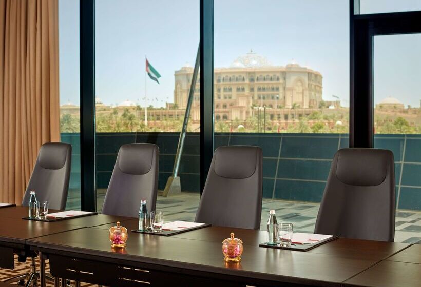 Grand Hyatt Abu Dhabi Hotel & Residences Emirates Pearl