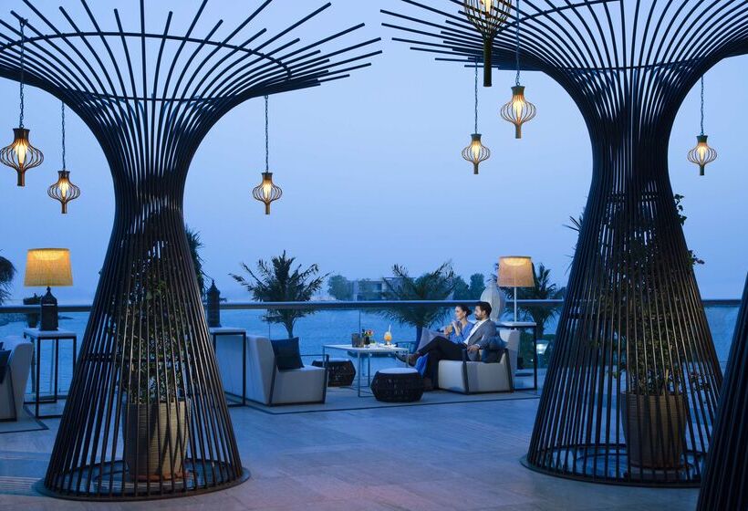 Grand Hyatt Abu Dhabi Hotel & Residences Emirates Pearl