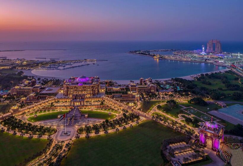 Grand Hyatt Abu Dhabi Hotel & Residences Emirates Pearl
